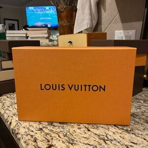 Louis Vuitton Vibrant Orange Box